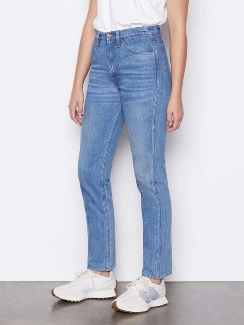 Frame True Straight High Waist Jeans